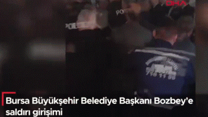 Bursa’da Hareketli Dakikalar: Belediye Başkanı Mustafa Bozbey’e Saldırı Girişimi!