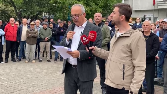 Borçka Belediye Başkanı'ndan Çalışan Maaşları İçin Evi Satma Kararı: "Siyasi Şov Değil, Ciddiyim"