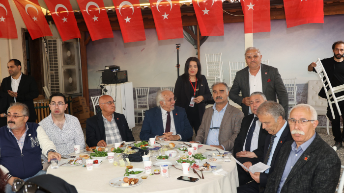 CHP Gürsu Kadın Kolları'ndan Dayanışma Kahvaltısı: Birlik ve Beraberlik Vurgusu