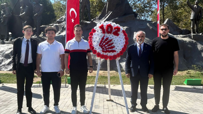 CHP İnegöl Gençlik Kolları Başkanı Eren'den Anlamlı Mesaj: "CHP Gençliğin Umudu, Geleceğin Güvencesi"
