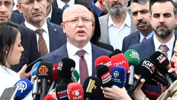 AK Parti Bursa İl Başkanlığı'ndan Başkan Bozbey Hakkında Suç Duyurusu