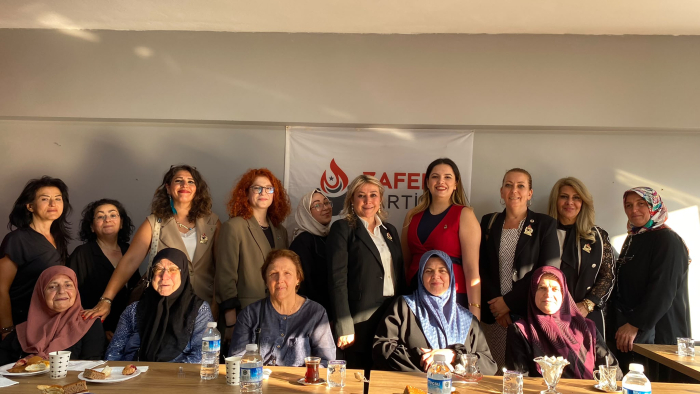 Zafer Partisi İnegöl İlçe Başkanlığı'nda Kadın Politikaları Masaya Yatırıldı