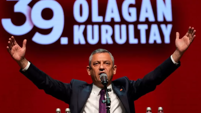 CHP'de Özgür Özel'in Parti Meclisi Anahtar Listesi Belli Oldu: Yönetime 31 Yeni İsim!