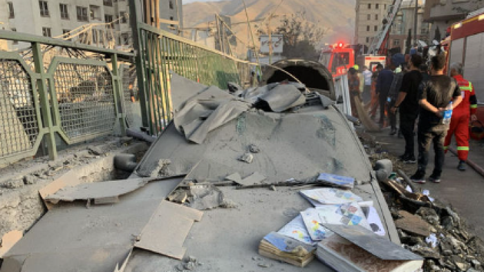 İsrail, İran'da Geniş Çaplı Saldırılar Düzenledi: Komutanlar Öldü, Nükleer Tesis Vuruldu