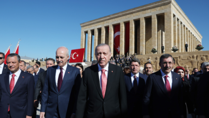 Cumhurbaşkanı Erdoğan, Anıtkabir'de Cumhuriyet Bayramı'nı Kutladı