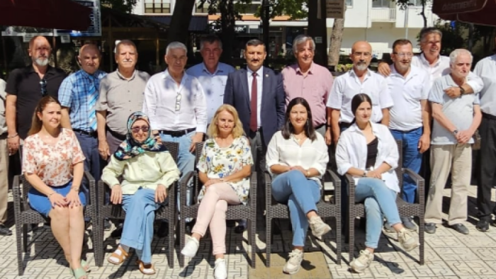 Türkoğlu, Mustafakemalpaşa'da Tarımın Sorunlarına Dikkat Çekti