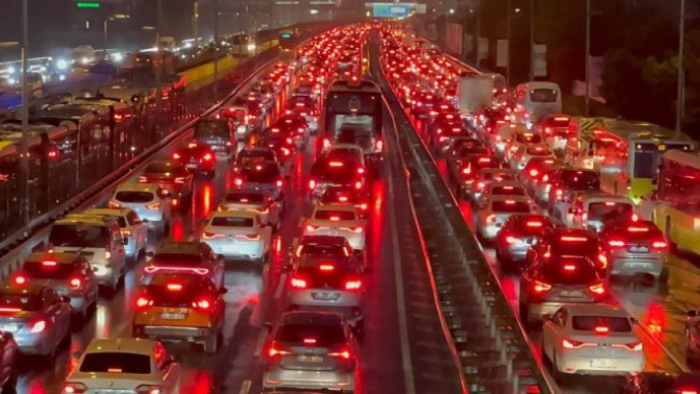 2025'te Trafik Cezaları Yüzde 43,93 Zamlı Uygulanacak