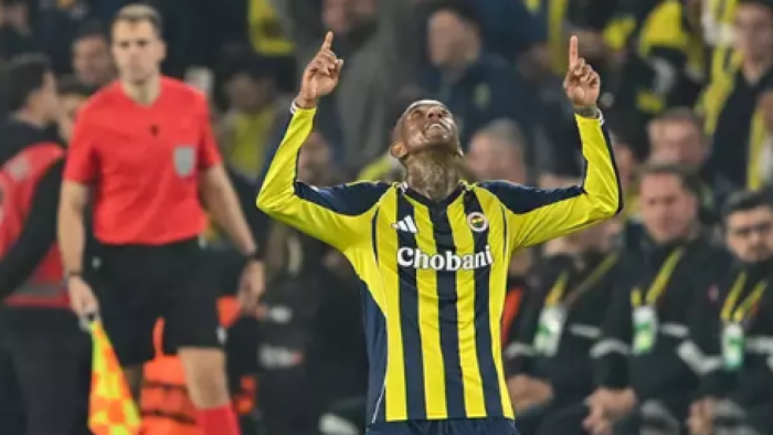 Kadıköy'de Puanlar Paylaşıldı: Fenerbahçe 1-1 Ferencvaros
