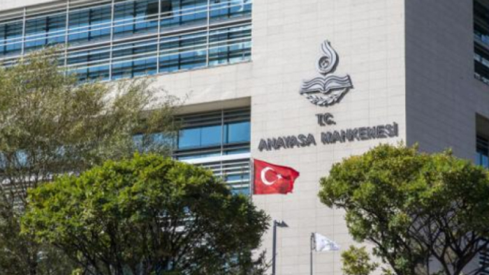 Anayasa Mahkemesi’nden Beş Siyasi Partiye Suç Duyurusu