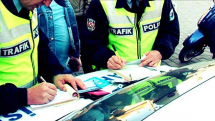 Çorum'da Trafik Denetimlerinde 4 Araç Sürücüsüne 58 Bin TL Ceza