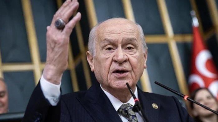 Bahçeli'den İmamoğlu'nun Gözaltına Alınmasına İlk Yorum: "Hiç Kimse Dokunulmaz Değildir"